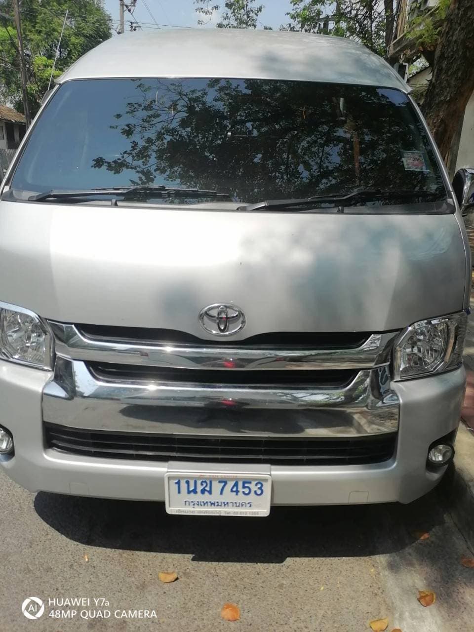 รถตู้ 10 ที่นั่ง 3