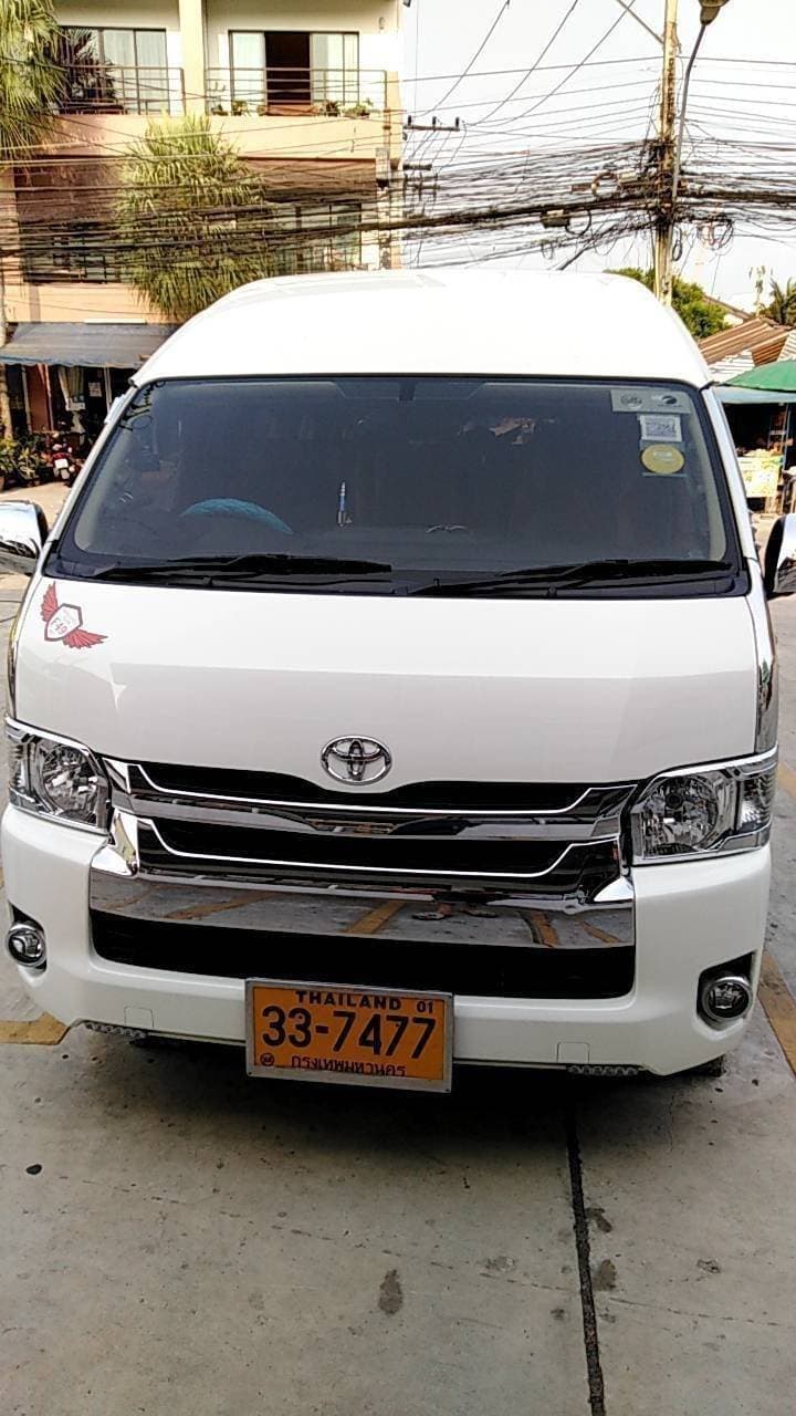 รถตู้ 10 ที่นั่ง 10