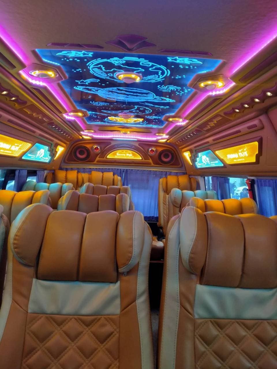 รถตู้ 10 ที่นั่ง 13