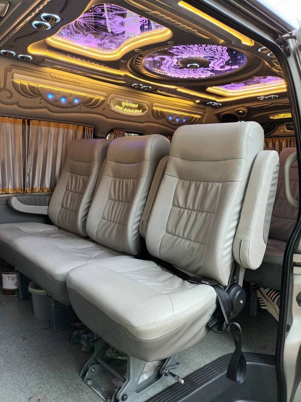 รถตู้ 10 ที่นั่ง 14