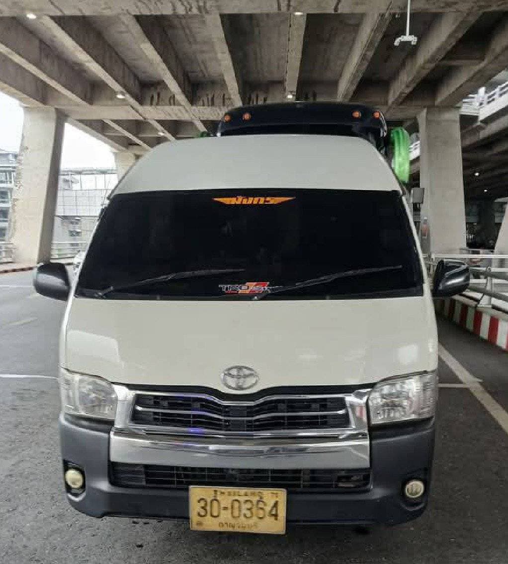 รถตู้ใหญ่ 13