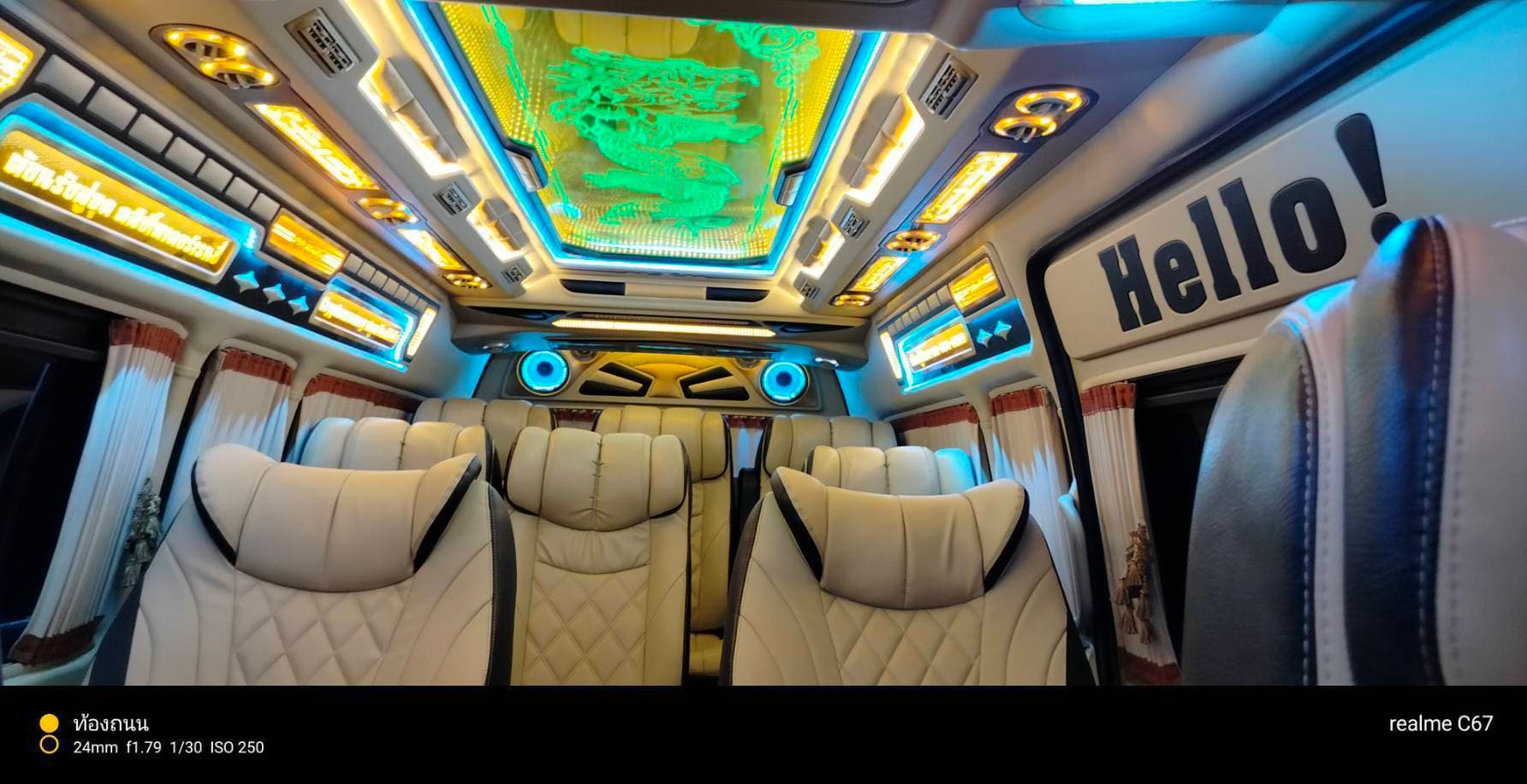 รถตู้ VIP + Alphard 8