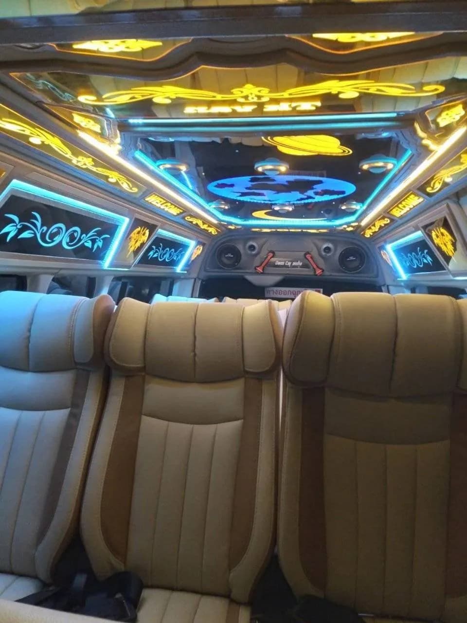 Large Van 6