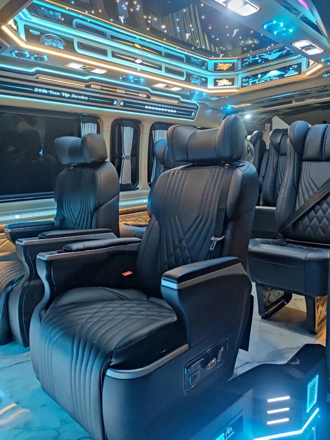 VIP Van + Alphard 7