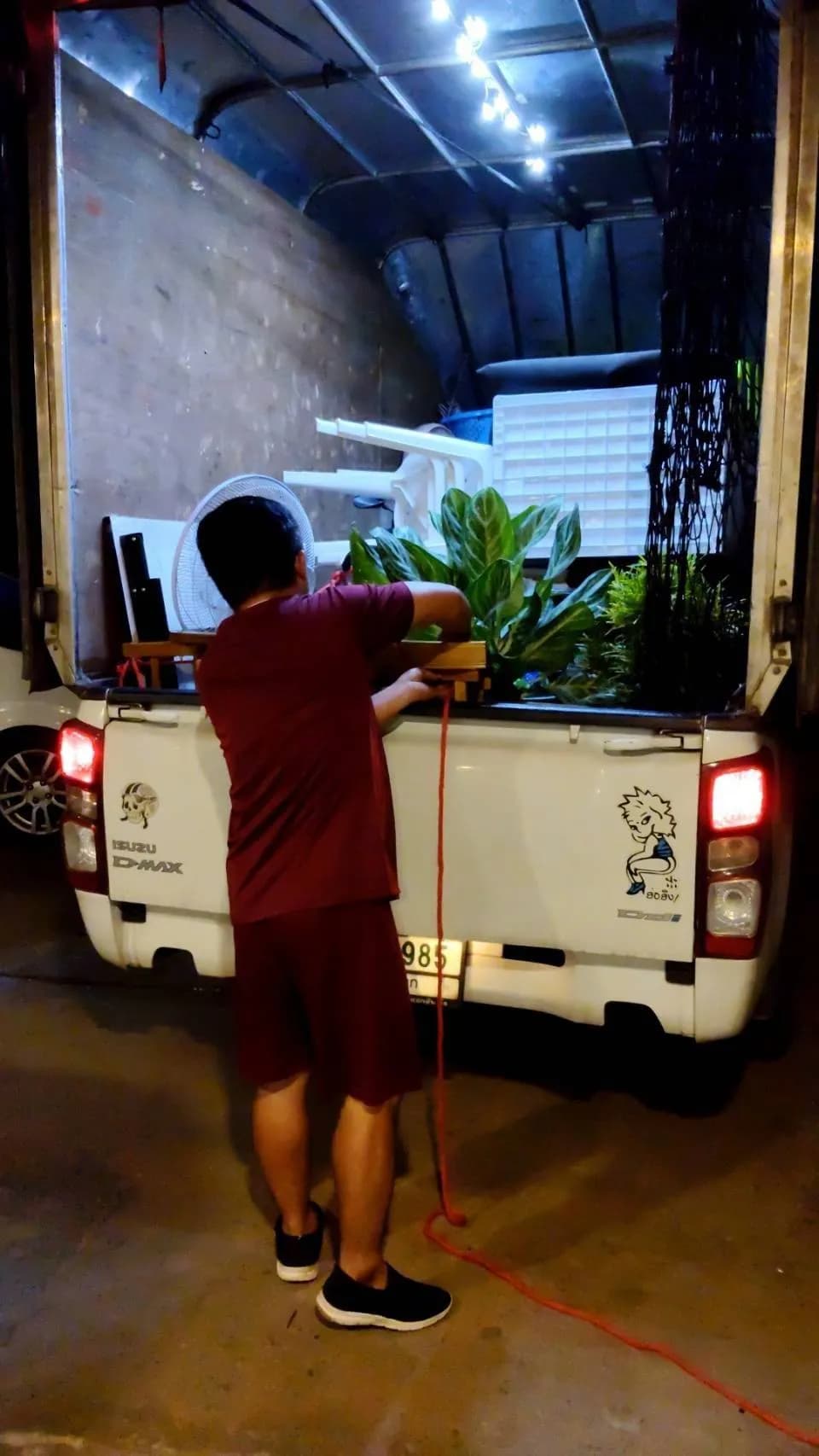 Pickup Truck + 6-Wheeler, 10-Wheeler 16