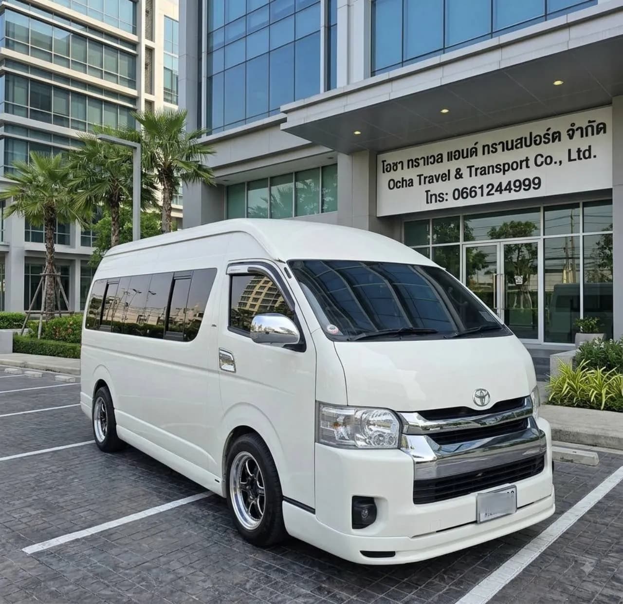 Large Van 1